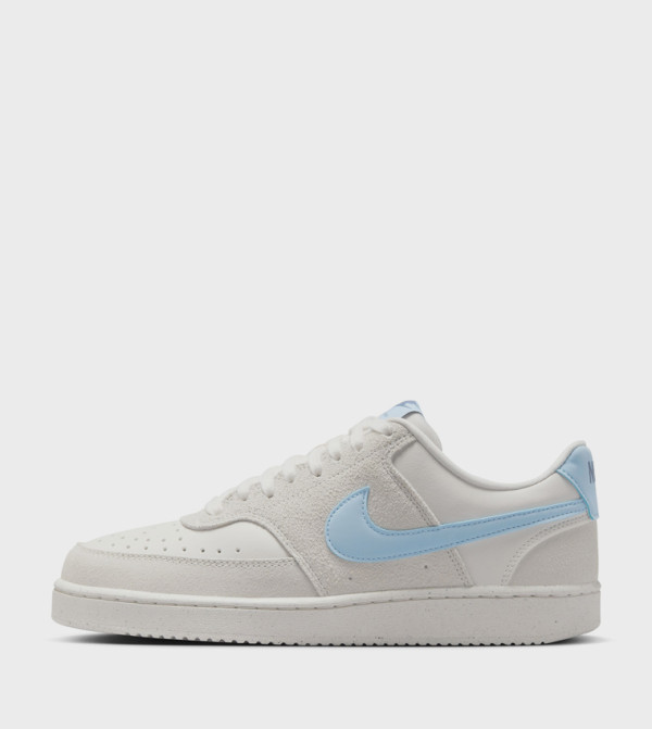 حذاء فيجن كورت برقبة قصيرة 