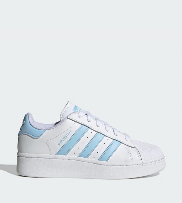 سنيكرز سوبر ستار 