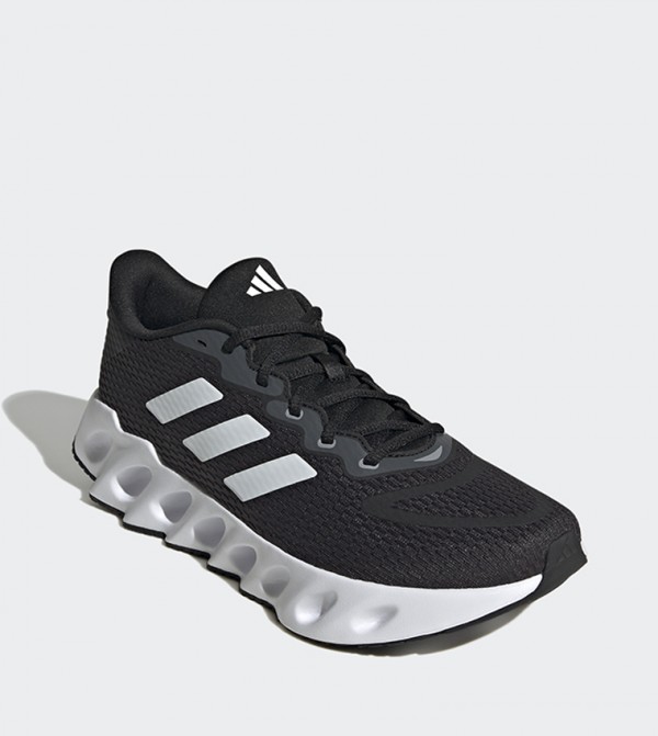 Adidas 2025 nomad preto