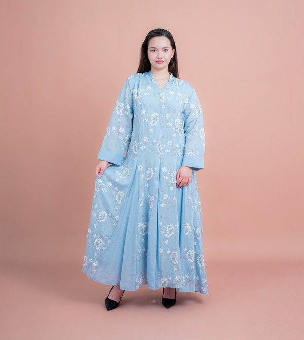 Petal Grace Embroidered Jalabiya