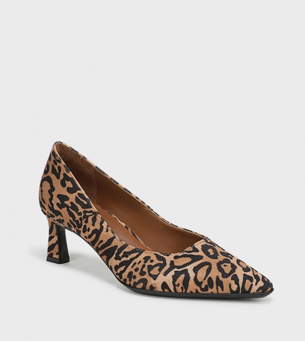 TYLAN Pointed Toe Pumps
