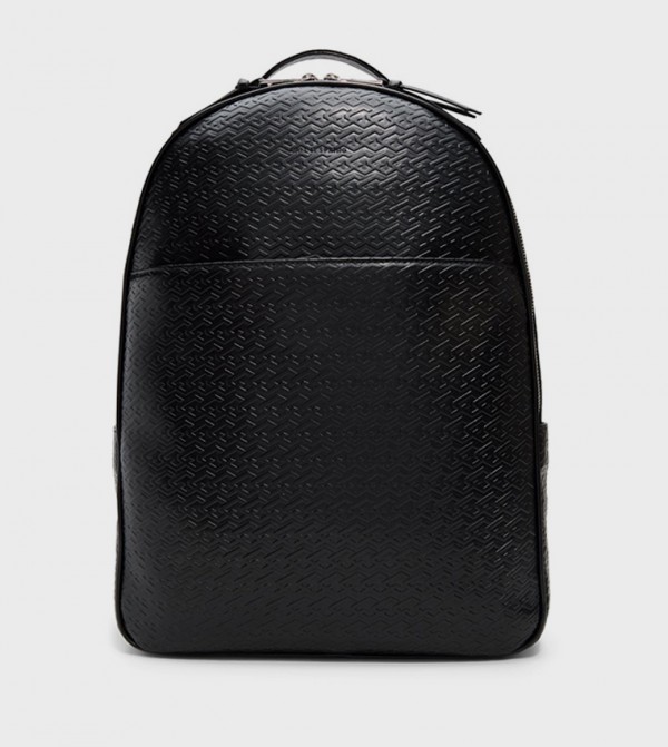 JAVENTARIELL Textured Zippered Backpack