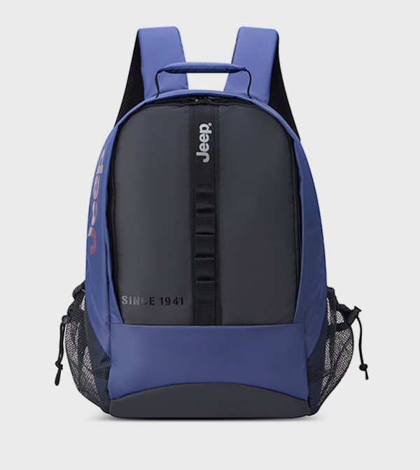 شنطة ظهر بطبعة الشعار