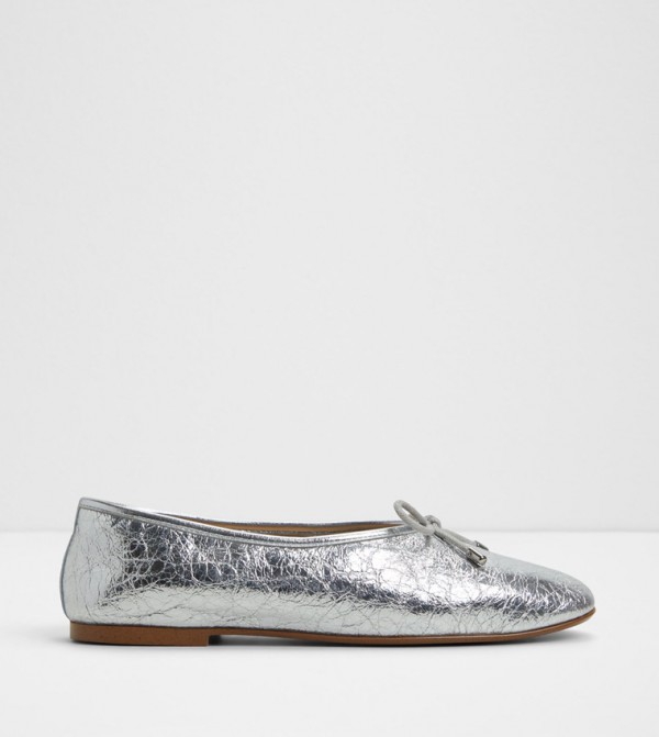 JOSELIE Textured Bow Detail Ballerinas