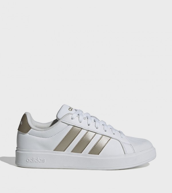 سنيكرز ستريت توك برباط