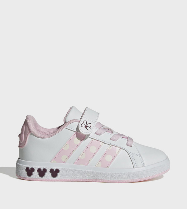 سنيكرز جراند كورت ميني بحزام فليكرو بطبعة