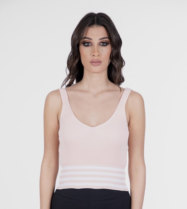 U Neck Sleeveless Crop Top
