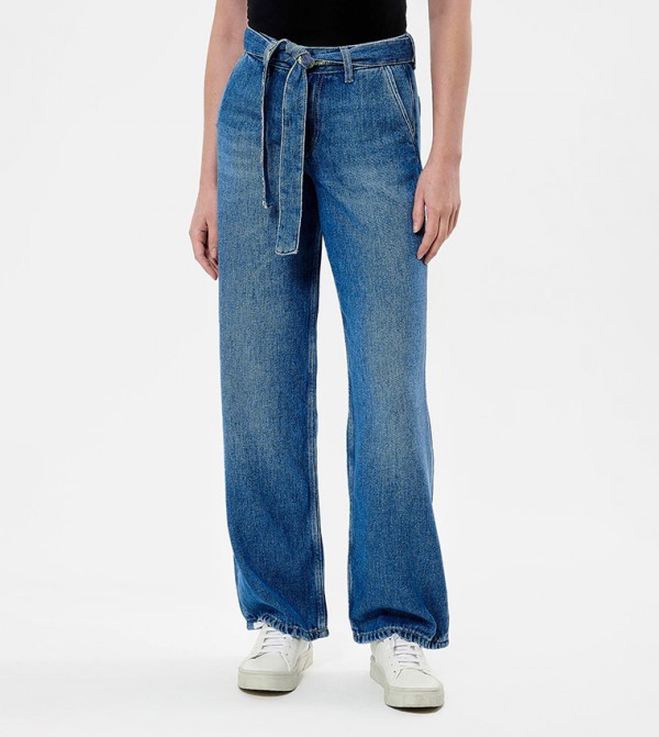 Belt Detail Flared Jeans