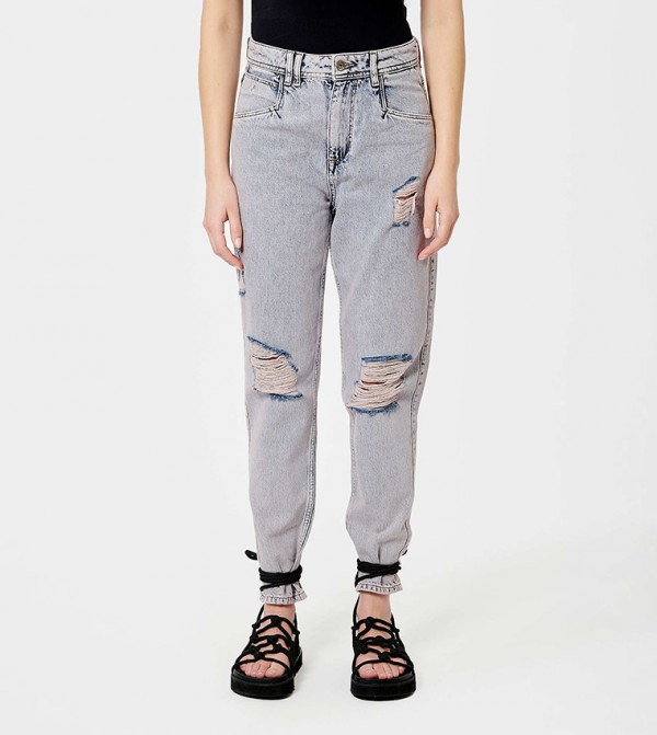Tipped Mom Fit Jeans