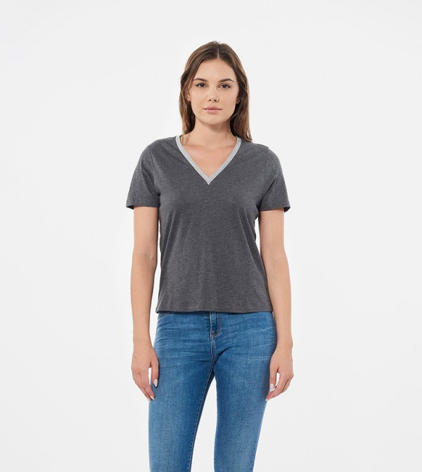 V-Neck Contrast Trim T-Shirt