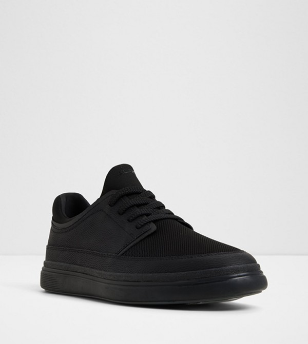 KURTIS Lace-Up Sneakers