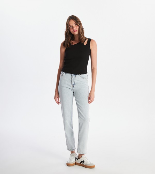 High Waist Mom Fit Jeans