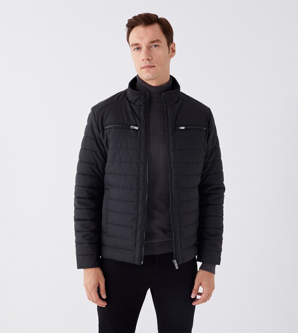 جاكيت بفر شبيه جلد بياقة 