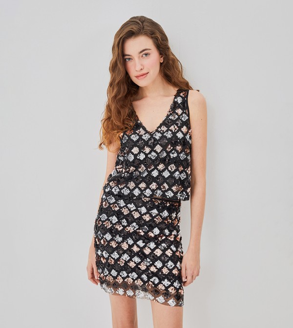 Sequined V-Neck Sleeveless Top