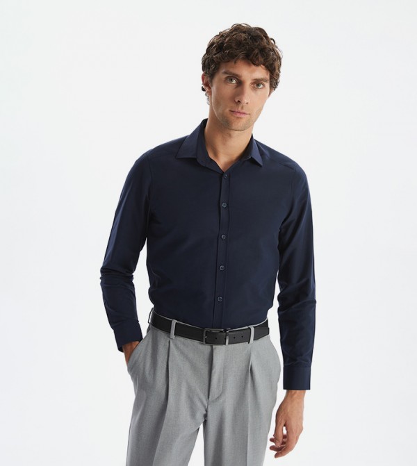 Solid Slim Fit Poplin Shirt