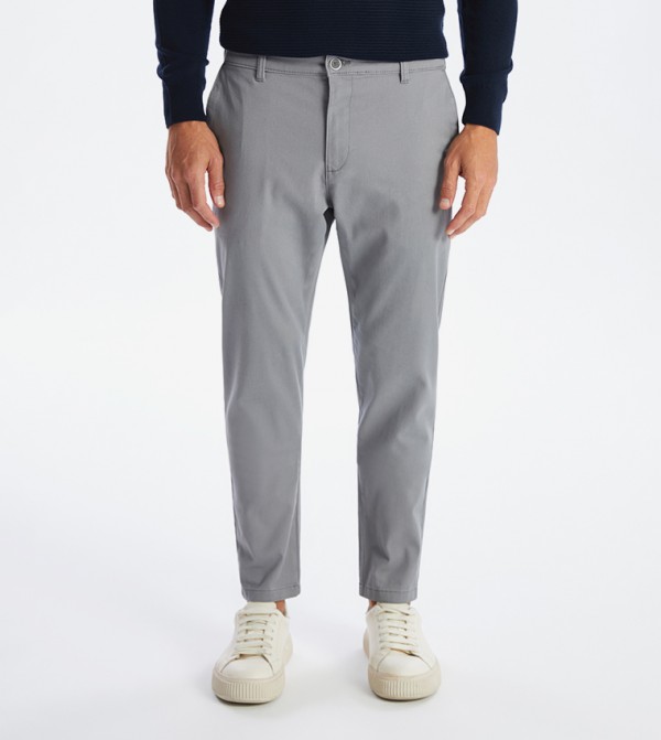 Solid Mid Rise Slim Fit Chinos