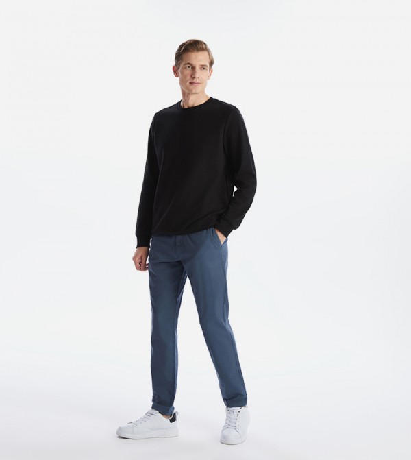 Solid Slim Fit Chino Trousers