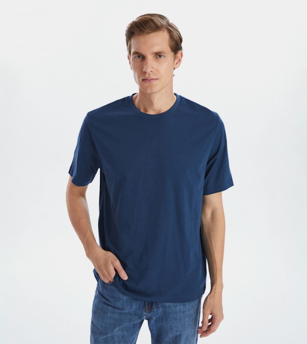 Solid Crew Neck T-Shirt