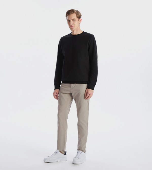 Solid Slim Fit Chinos
