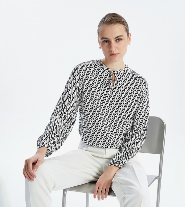 Patterned Long Sleeves Top