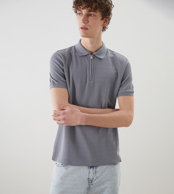 Textured Short Sleeves Polo T-Shirt