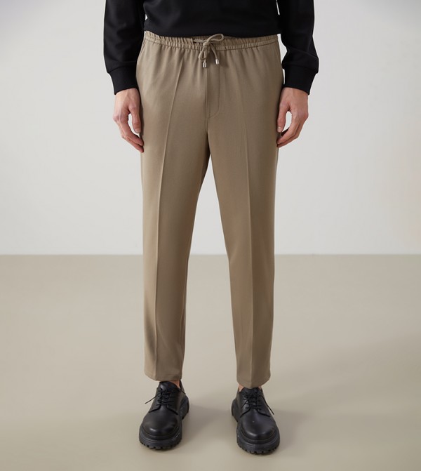 Mid Rise Standard Fit Trousers