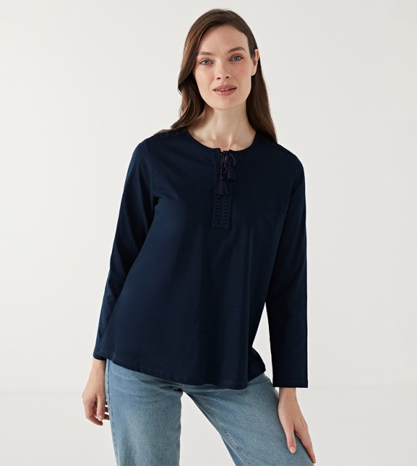 Solid Tie-Up Neck Top