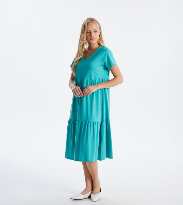 Solid Short Sleeves Midi Dress