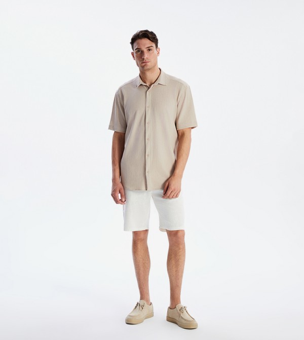 Regular Fit Short Sleeves Shirt