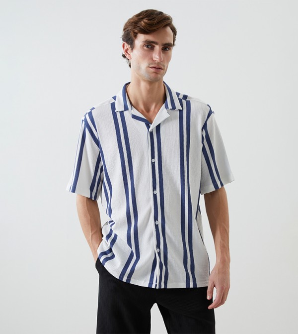 Striped Short Sleeves Shirt