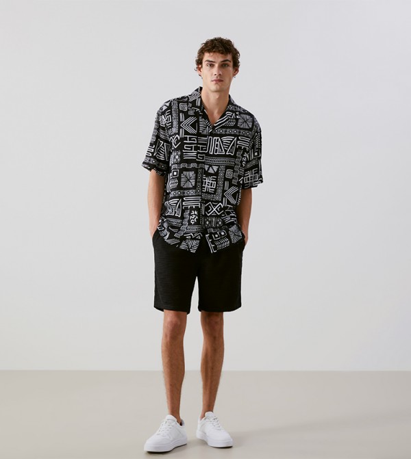 Drawstring Waist Shorts