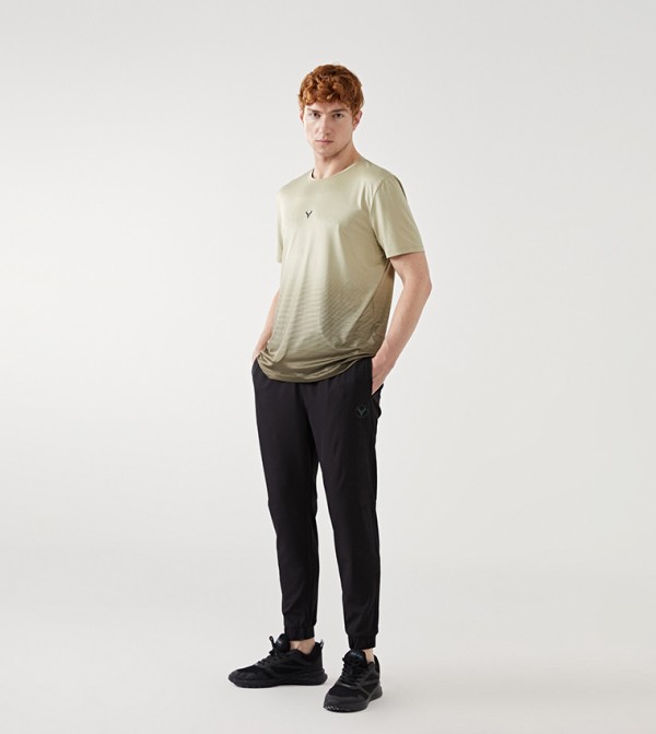 Solid Drawstring Waist Slim Fit Joggers