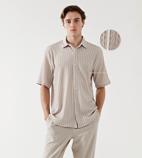 Striped Short Sleeves Shirt