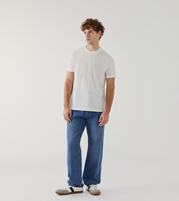 Textured Short Sleeves Casual T-Shirt