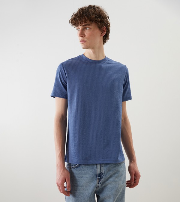 Textured Short Sleeves Casual T-Shirt