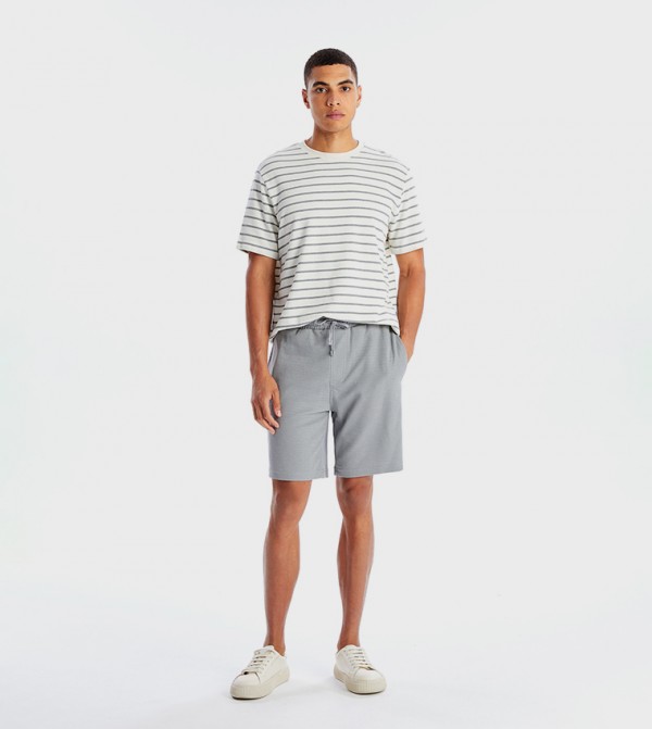 Drawstring Waist Shorts