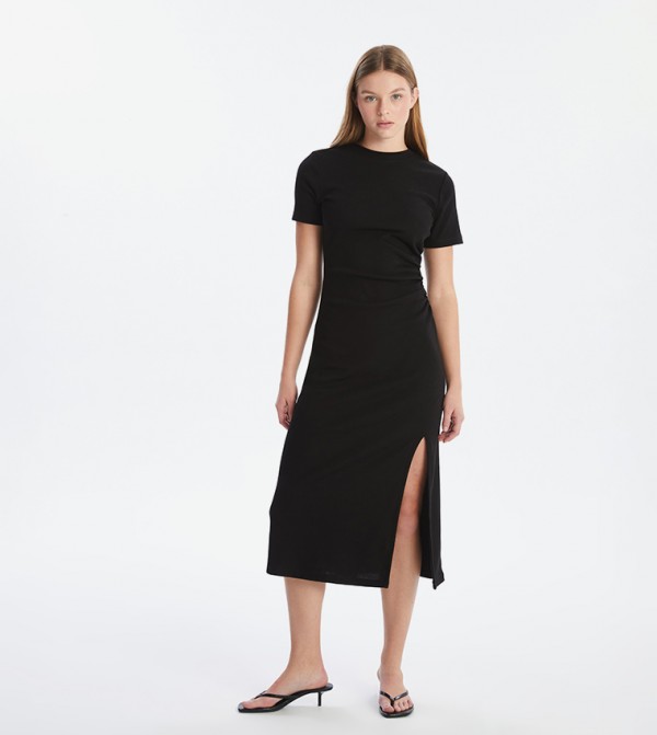 Solid Short Sleeves Slit Midi Dress