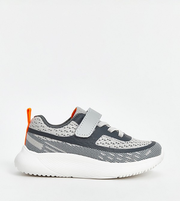 Round Toe Velcro Closure Sneakers