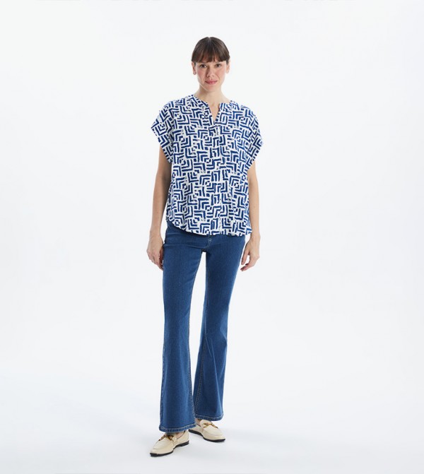 Washed Flared Jeans