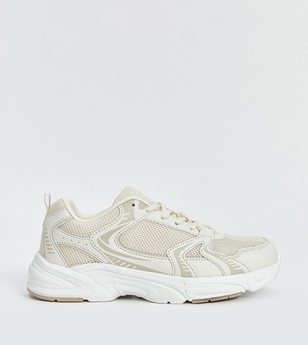 Mesh Round Toe Lace-Up Sneakers