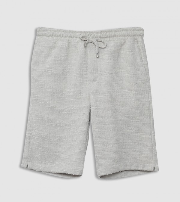 Drawstring Waist Standard Fit Shorts