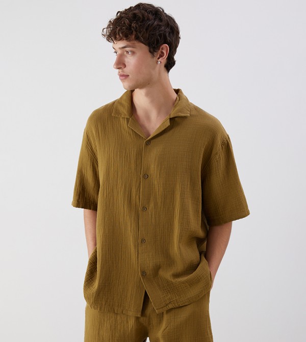 Textured Revere Collar Muslin Short Sleeves Shirt