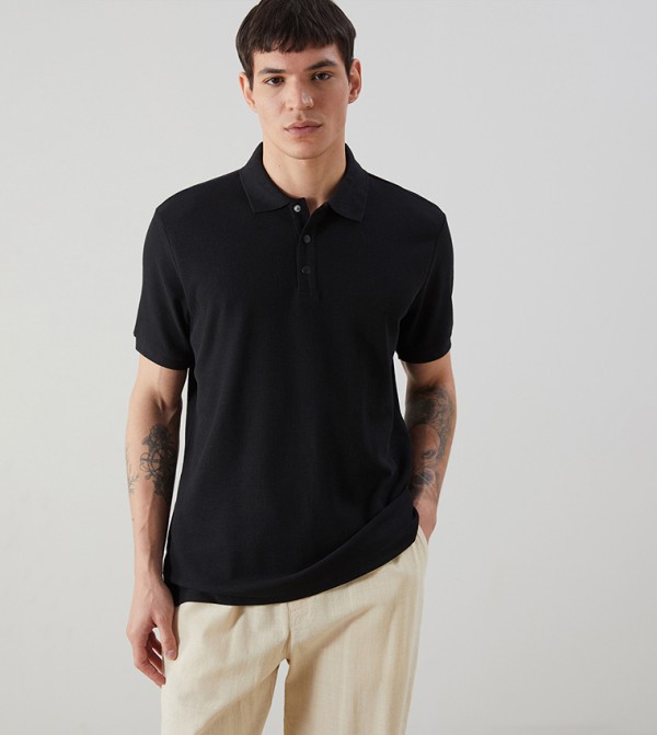Textured Short Sleeves Polo T-Shirt