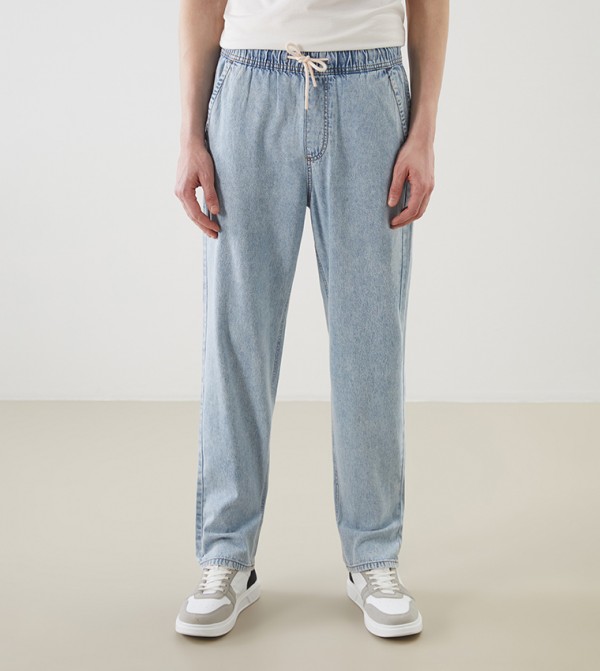 Faded Woven Straight Fit Jeans