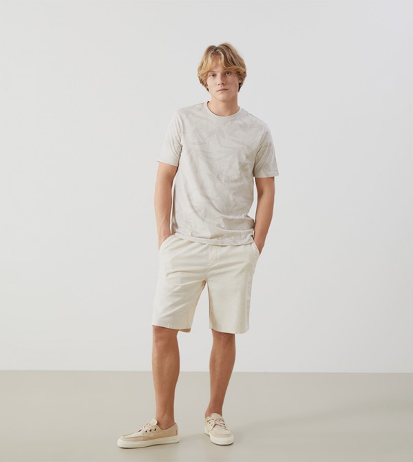 Textured Drawstring Waist Shorts