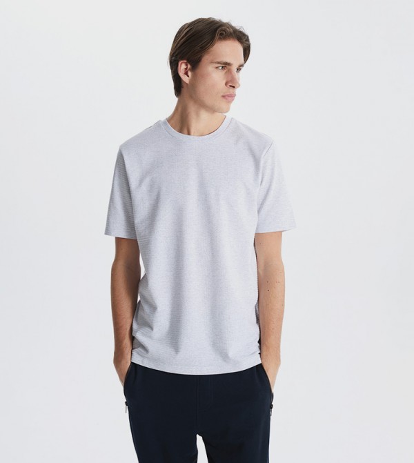 Textured Crew Neck Casual T-Shirt