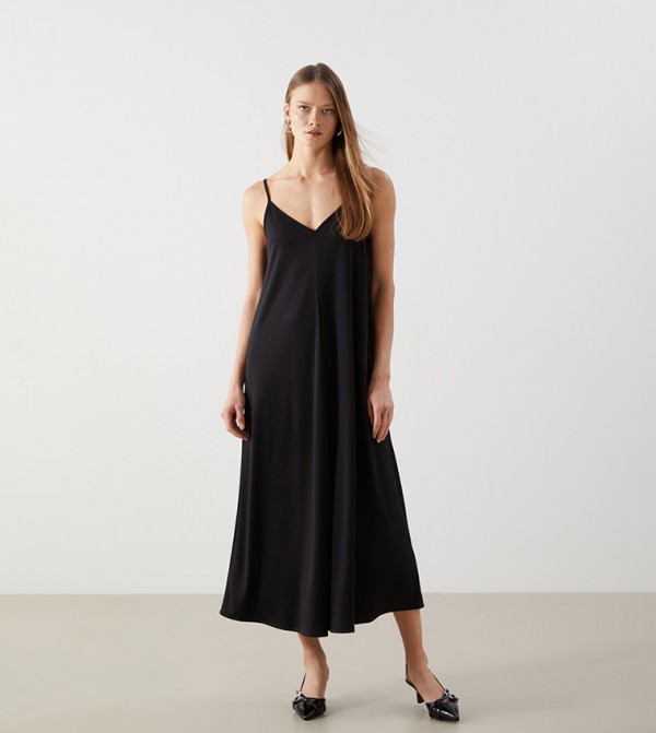 Solid V-Neck Shoulder Strap Midi Dress