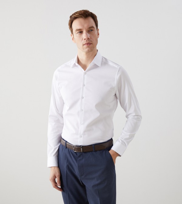Solid Slim Fit Long Sleeves Formal Shirt