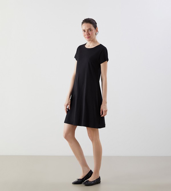 Solid Crew Neck Mini Dress