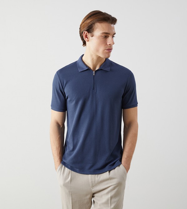 Textured Short Sleeves Polo T-Shirt